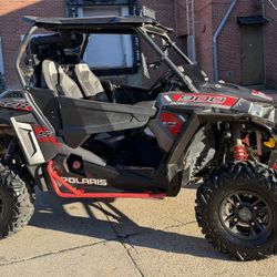 2015 Polaris RZR 900 S 