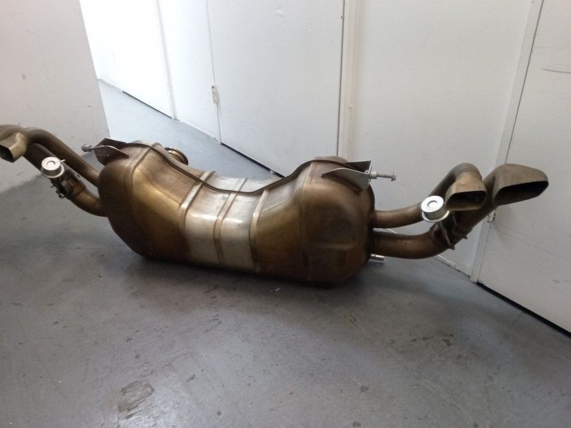 Audi R8 Exhaust Tank (2nd Generation)