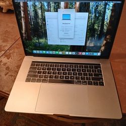 Apple MacBook Pro 15"2.6 Ghz I7 Processor 32 Gb Ram 1trb Ssd  0s Sequoia Fingerprint Very Clean With Charger 