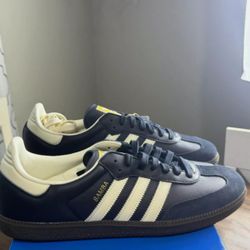 Adidas Women's Navy and White Samba New With Box Size 8 Women