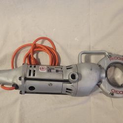 RDIGID 700 Power Drive Compact Handheld Heavy-Duty Pipe Threading Machine With Die Set And Nipple Chuck Set