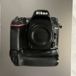 NIKON D610 w/ Nikon Battery Grip