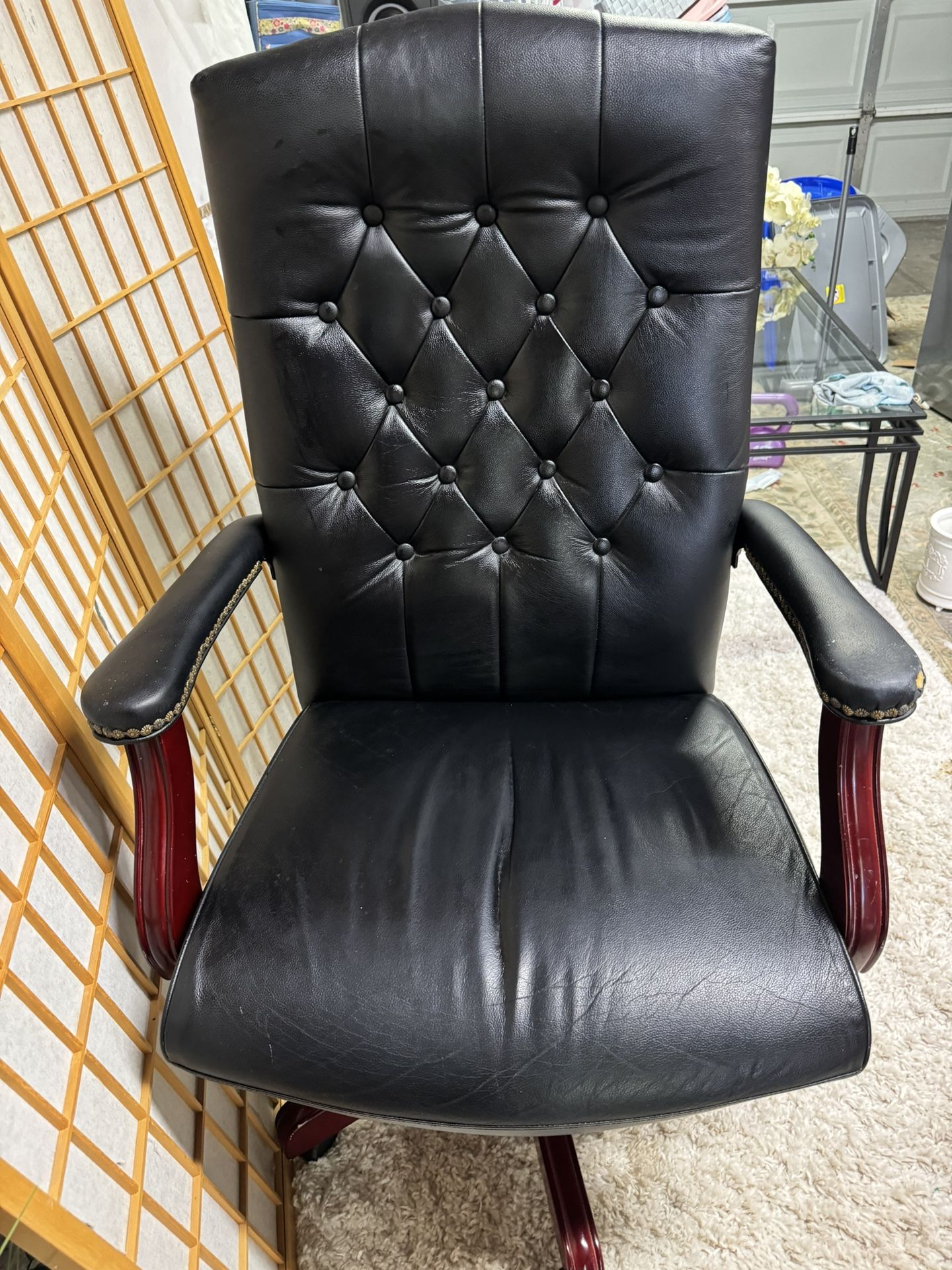 OFFICE LEATHER SWIN CHAIR