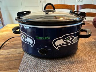 Seahawks slow cooker