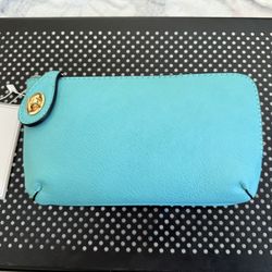  Jen & Co Kendall Vegan Crossbody- Turquoise