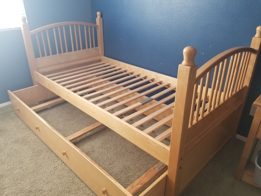 Twin Trundle Bed for Sale in Canyon Country, CA OfferUp