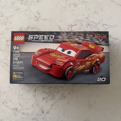LEGO Lightning McQueen 