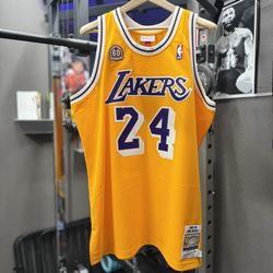 KOBE BRYANT LAKERS 60th Anniversary MITCHELL & NESS Jersey XXL 2XL 52 07-08 Gold
