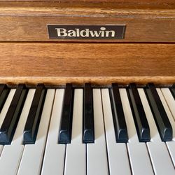 Baldwin Upright Piano With Bench 