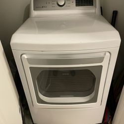 LG Sensor Dry Electric Dryer – Dual Opening Door – Excellent Condition!