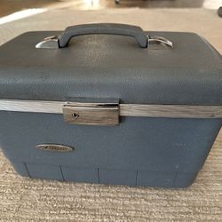 Vintage train case