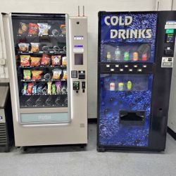 Vendo máquinas vending (snacks  y bebidas) en excelente estado