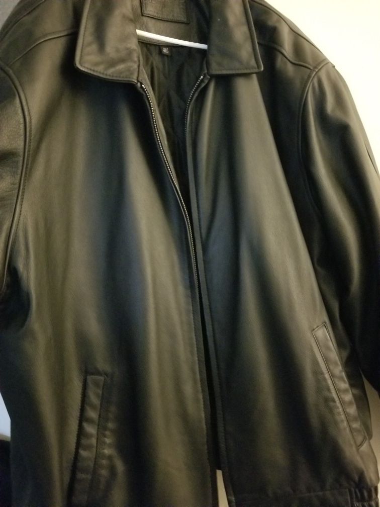 Gently used Croft & Barrow leather jacket XXLT