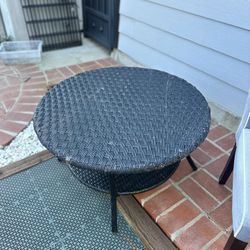 Free Wicker Coffee Table