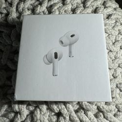 Bluetooth Earbud with Wireless Charging Case