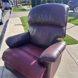 Free Maroon Recliner Chair 