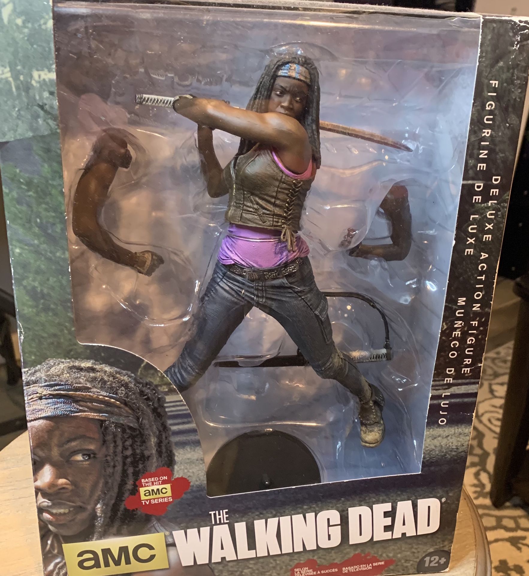 Walking Dead Michonne 10” Deluxe Action Figure