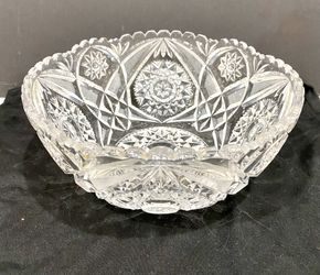 'CRYSTAL - ROYAL CRYSTAL ROCK HAND CUT SERVING BOWL  