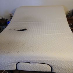 Ashley Adjustable Bedframe With Remote And Mattress