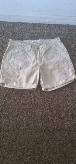 Levis