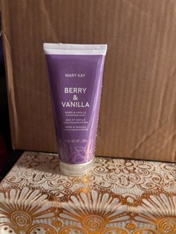 Mary Kay Berry & Vanilla Scented Body Lotion