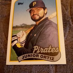 1989 Topps Tiffany (Junior Ortiz) Baseball Trading Card 