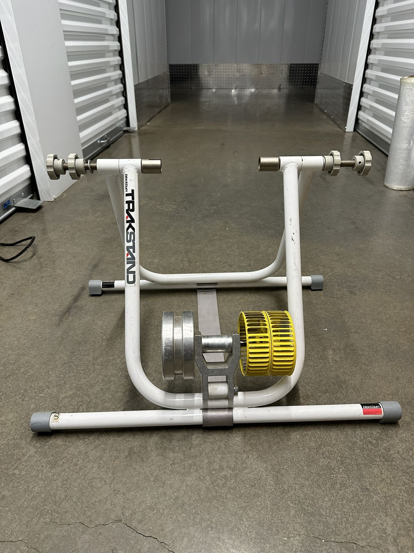 Blackburn RX-1 TrakStand indoor bike trainer 