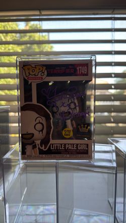 Terrifier little Pale Girl Autographed  Funko