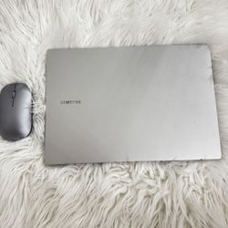 Galaxy Book Go 5G, 14”, 256GB, Silver