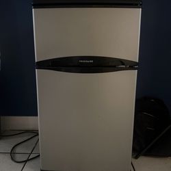 Refrigerator & freezer