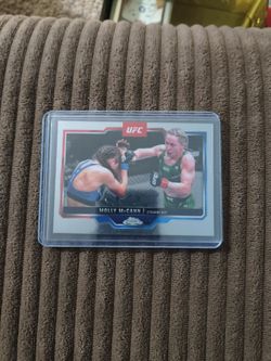 Molly McCann Topps Chrome UFC Trading Card