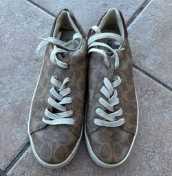 Women’s shoes, Coach