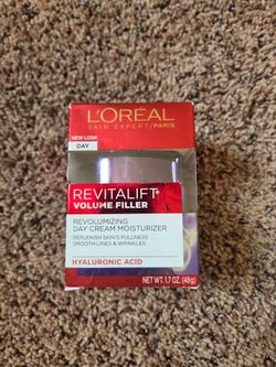 L'oreal Revitalift Volume Filler day cream moisturizer
