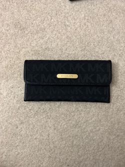 Michael Kors wallet