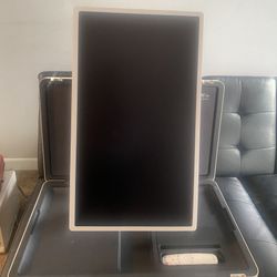 LG Standby ME go