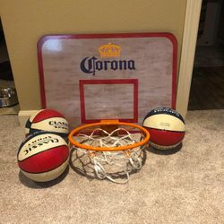 Corona Basketball Hoop With 3 Balls