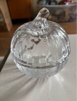 LE Smith glass clear, pumpkin candy dish