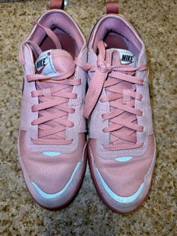 Women's nikes