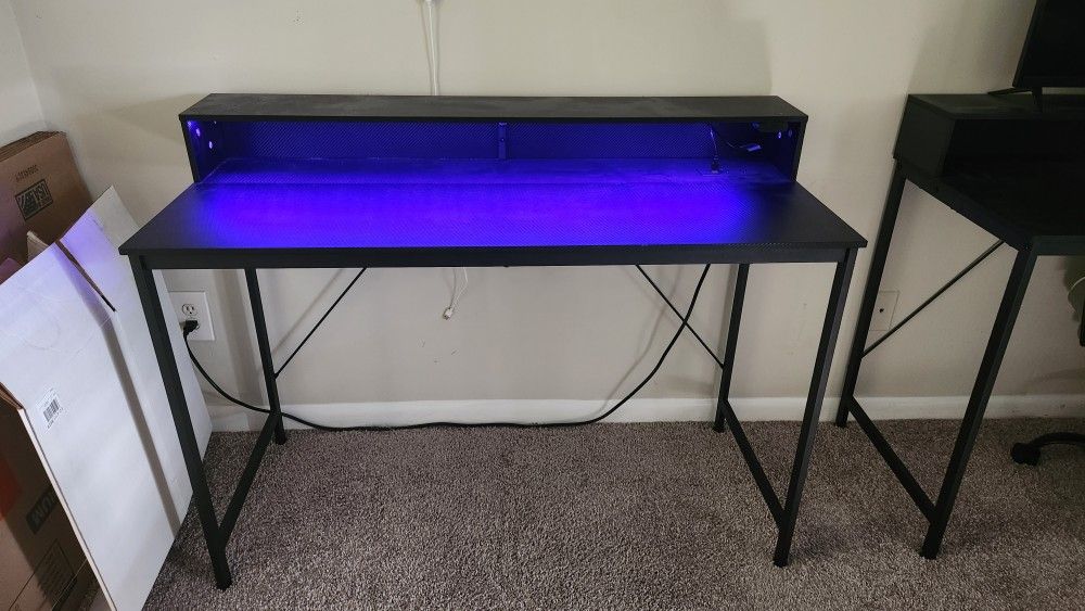 LED DESK