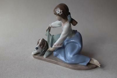 Lladro #5688 βDOGS BEST FRIENDβ