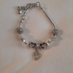 SILVERPLATED HEART BRACELET