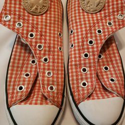 CONVERSE GIRL SHOES