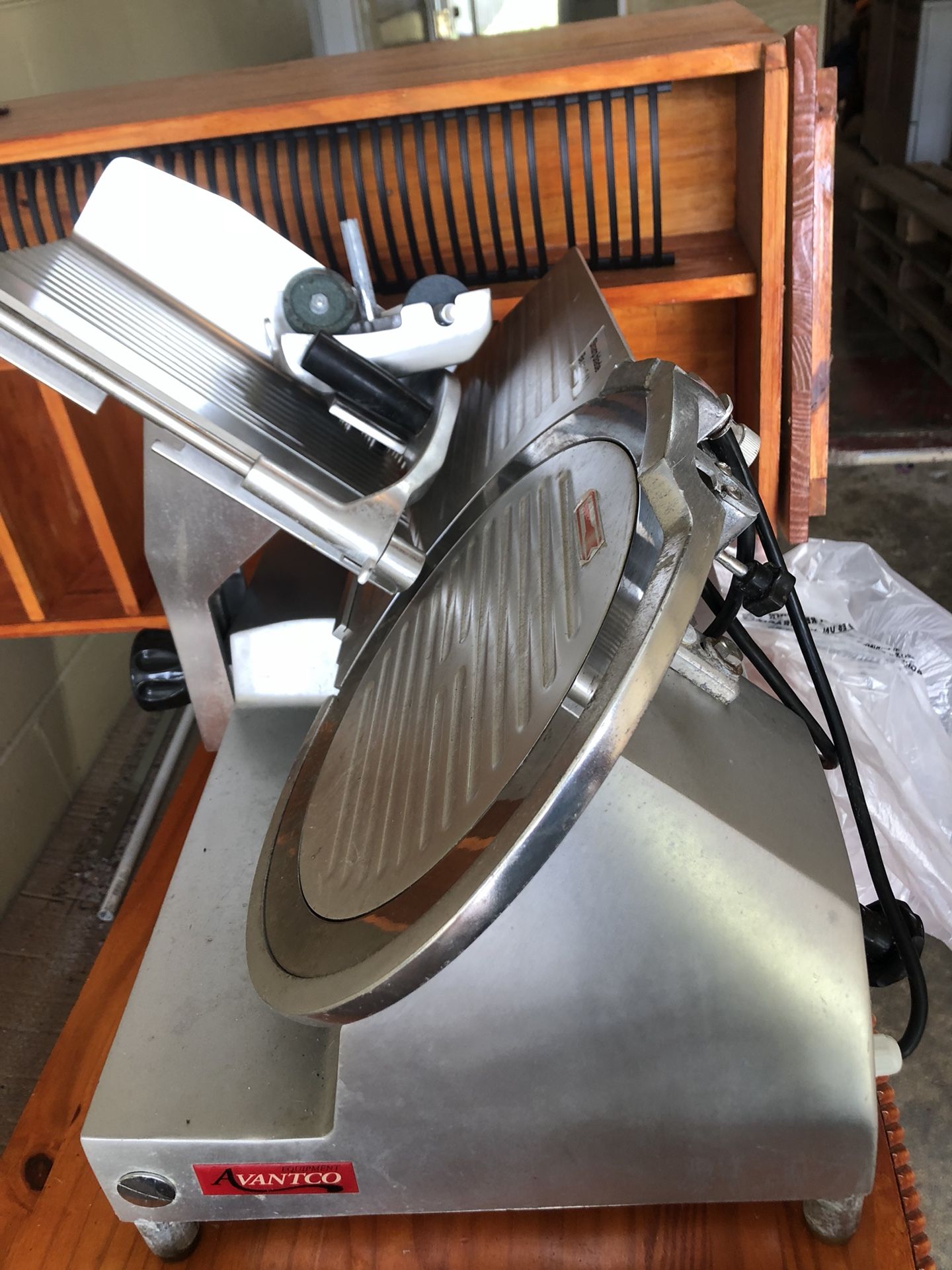 Avantco Meat Slicer (SL300c 12in) For Sale In Tampa, FL - OfferUp