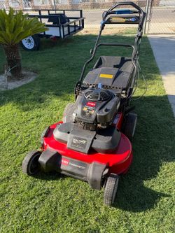 Toro TimeMaster 30-in Gas Self-propelled Lawn Mower with 223-cc Briggs and Stratton Engine
