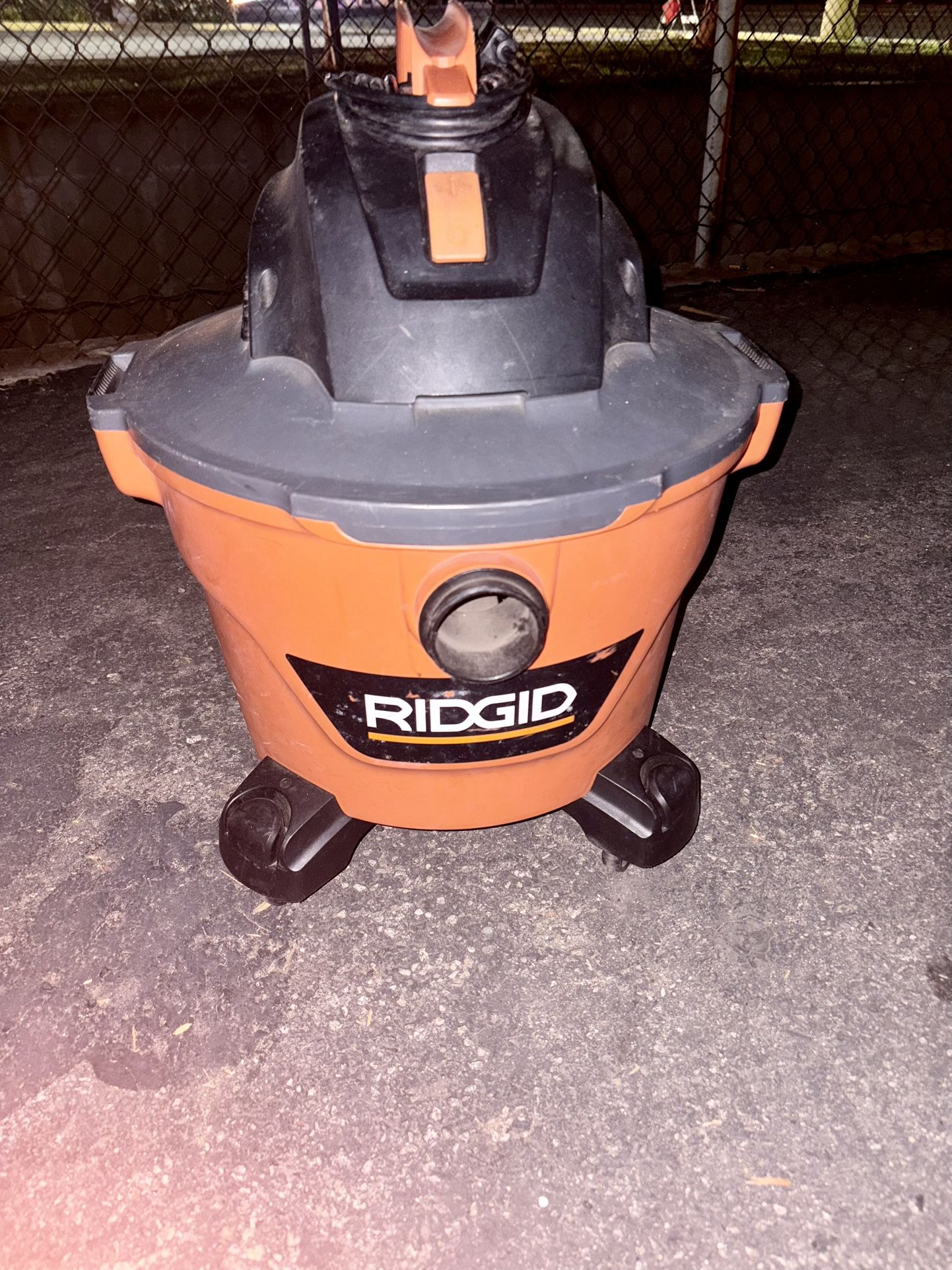 Ridgid Vaccum