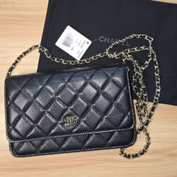 Chanel Caviar Wallet On Chain 