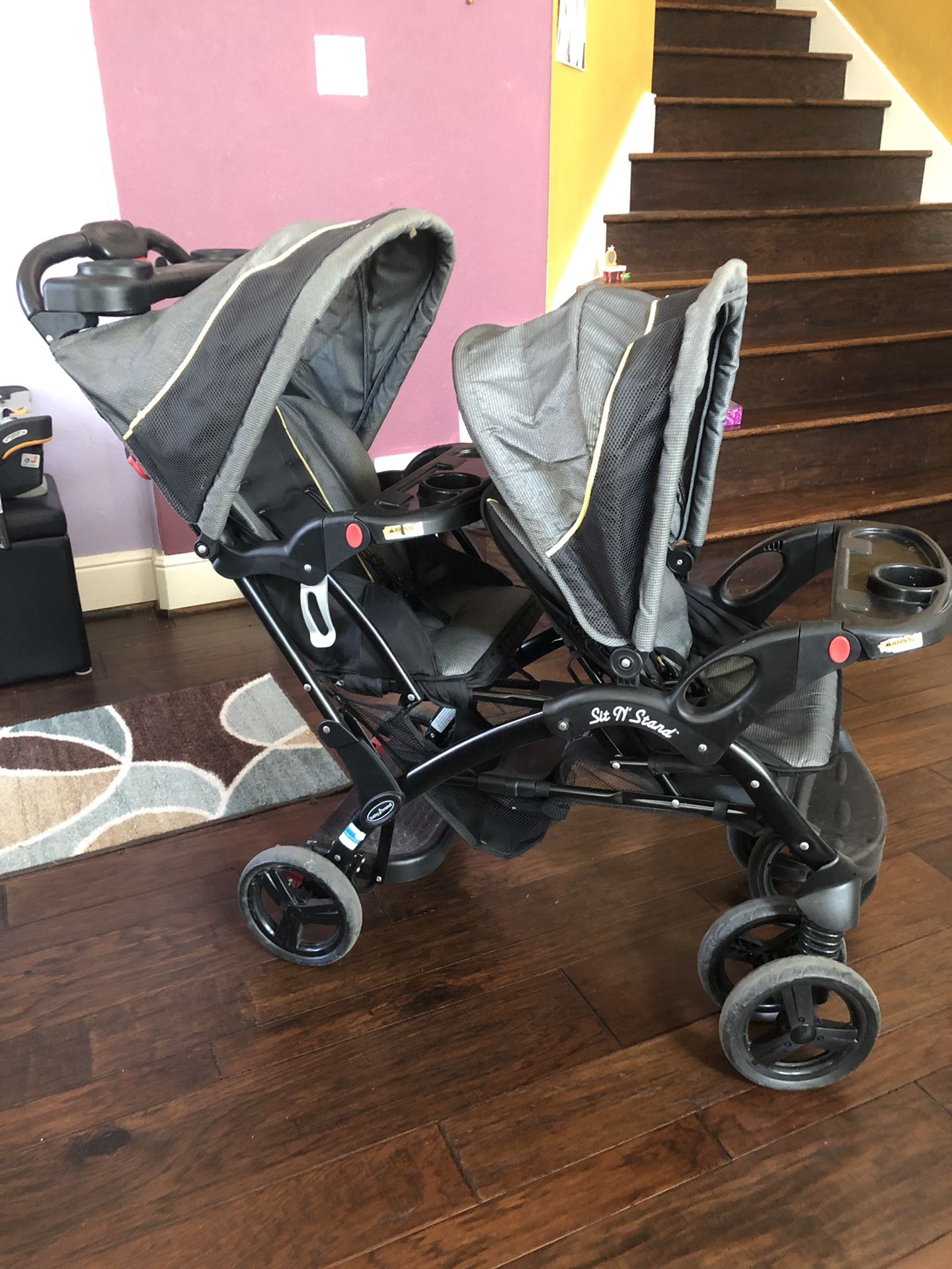 Baby trends sit n stand double stroller