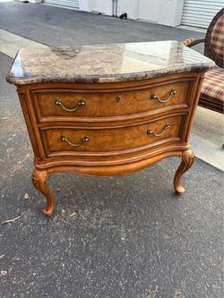 Vintage Thomasville Marble Top Bombe Nightstand / Accent Chest
