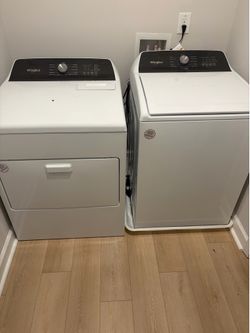 Washer and dryer set