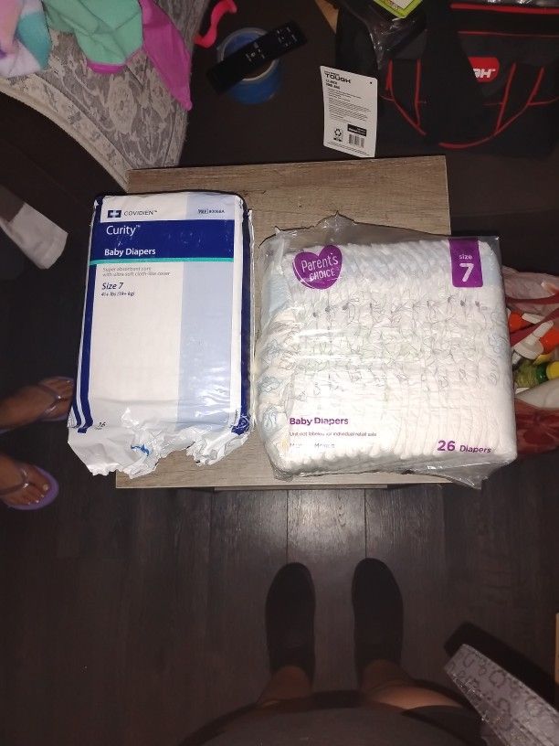 Diapers and Pull Ups Size 7